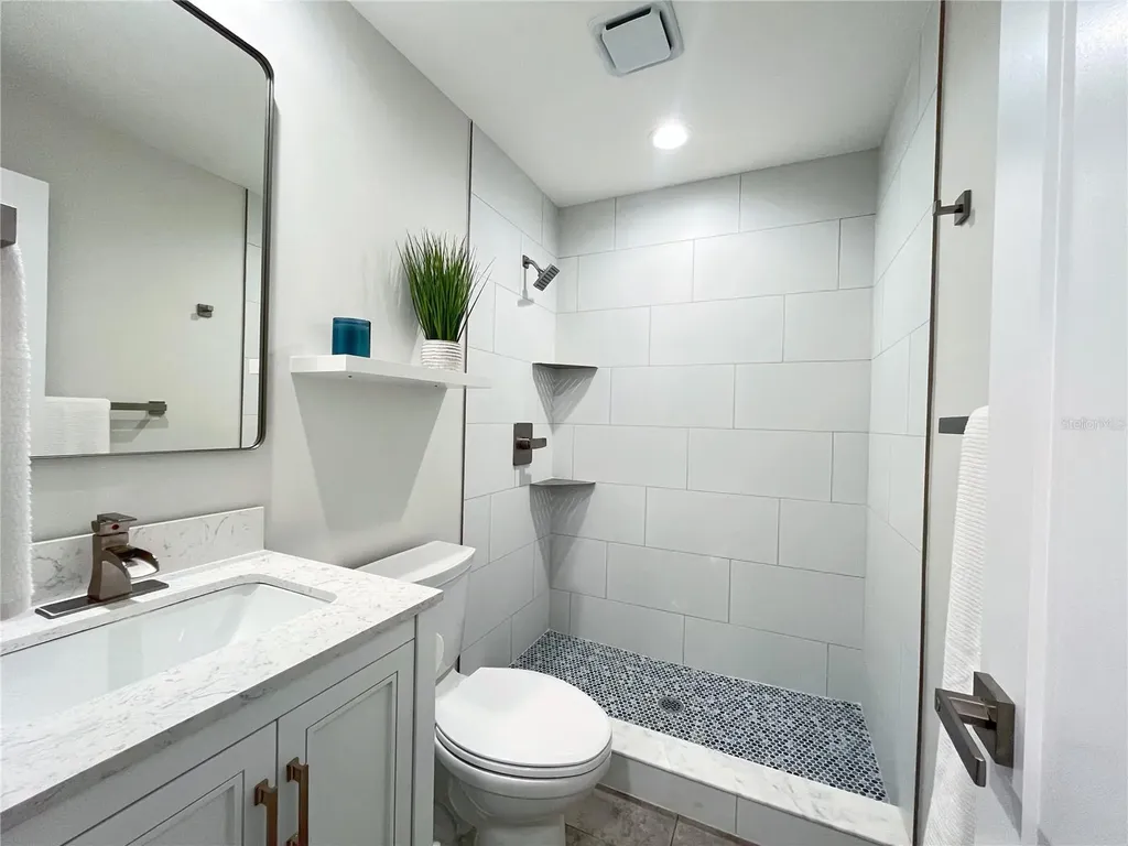 5750 80th Street N St Petersburg FL 33709