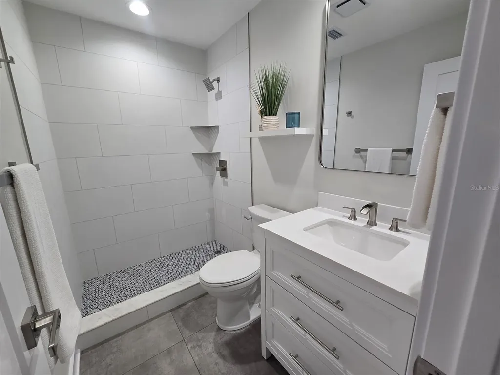 5750 80th Street N St Petersburg FL 33709