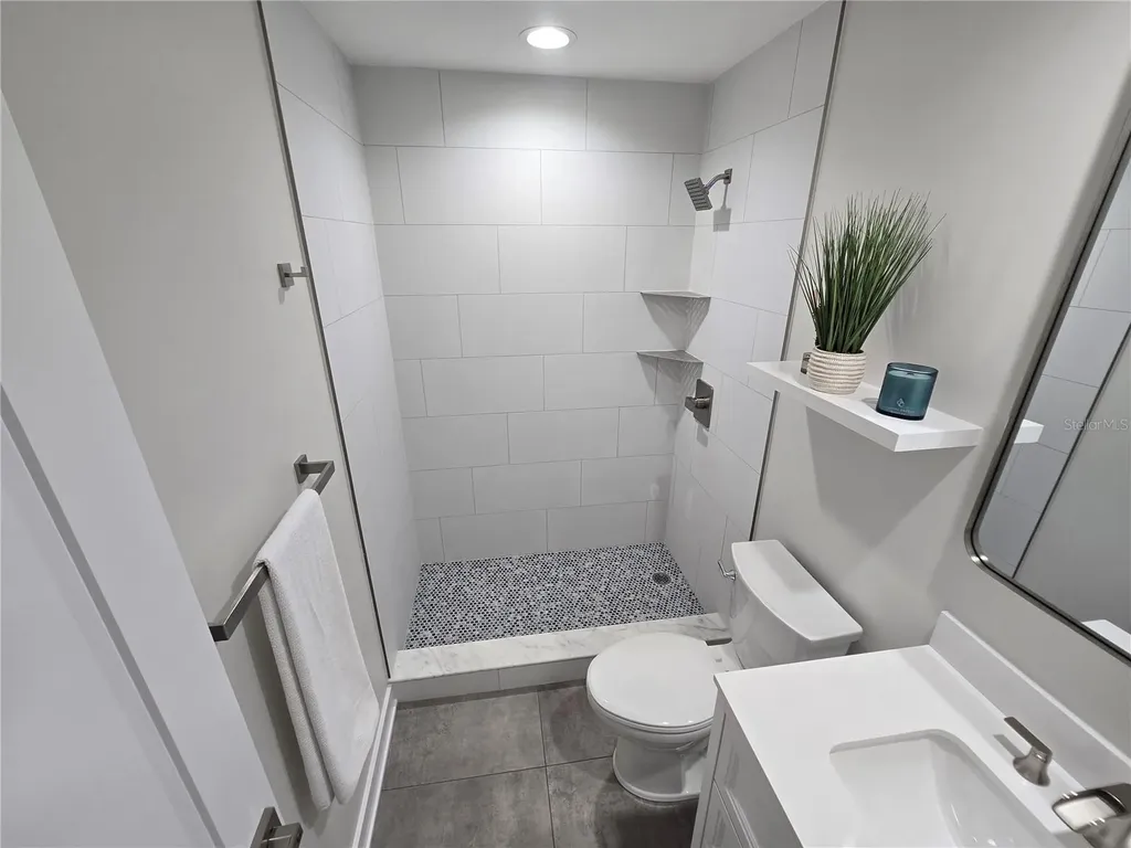 5750 80th Street N St Petersburg FL 33709