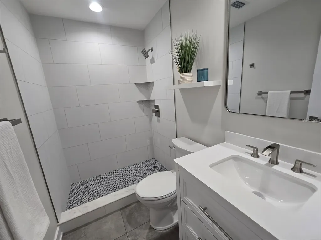 5750 80th Street N St Petersburg FL 33709
