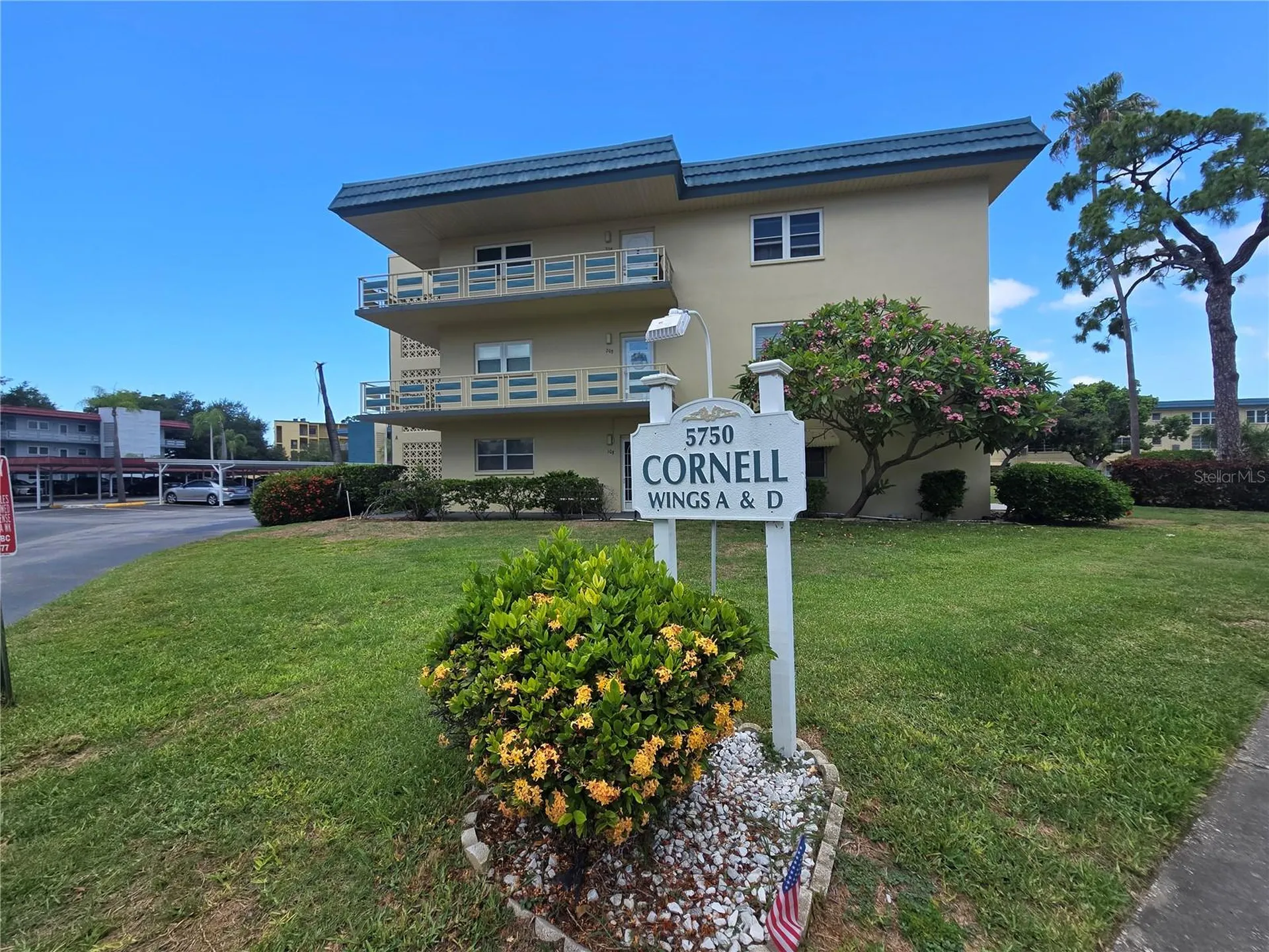 5750 80th Street N St Petersburg FL 33709