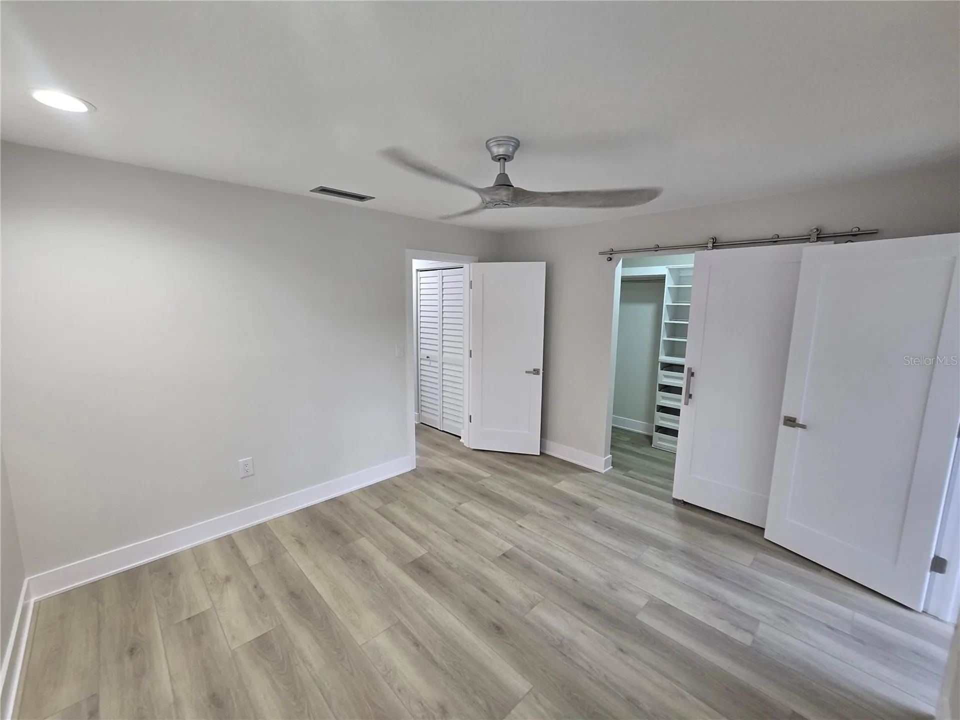 5750 80th Street N St Petersburg FL 33709