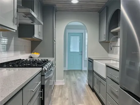5750 80th Street N St Petersburg FL 33709