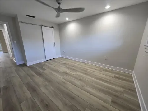5750 80th Street N St Petersburg FL 33709