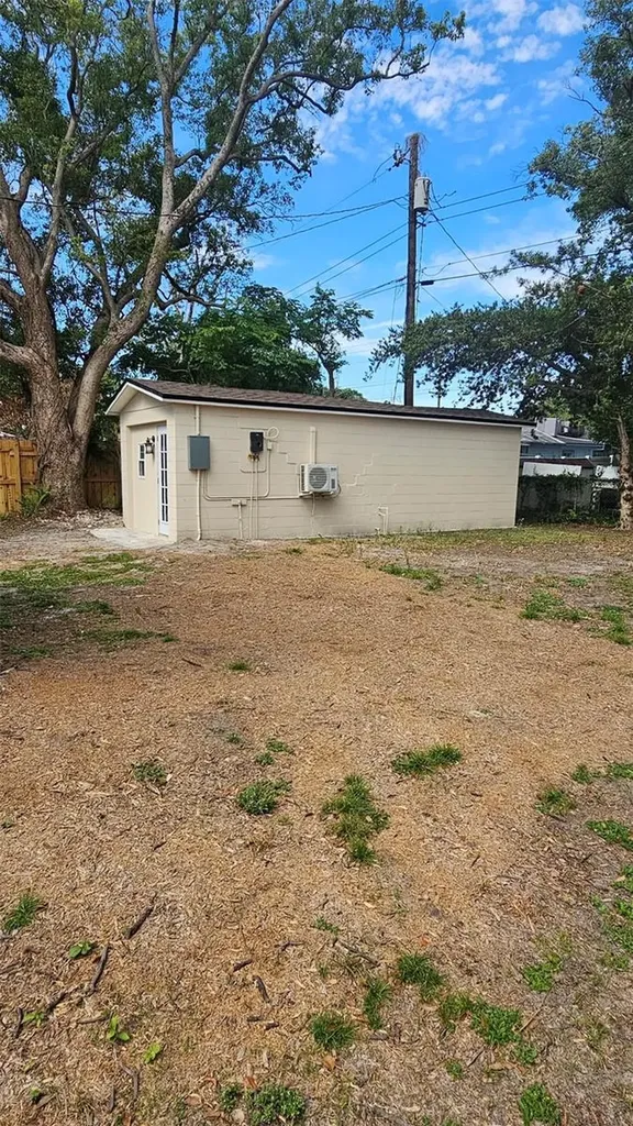 1413 S Warren Avenue Lakeland FL 33803