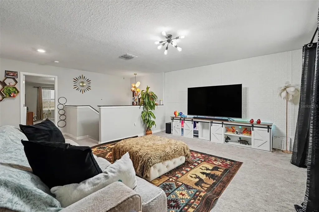 7088 King Creek Drive Sun City Center FL 33573
