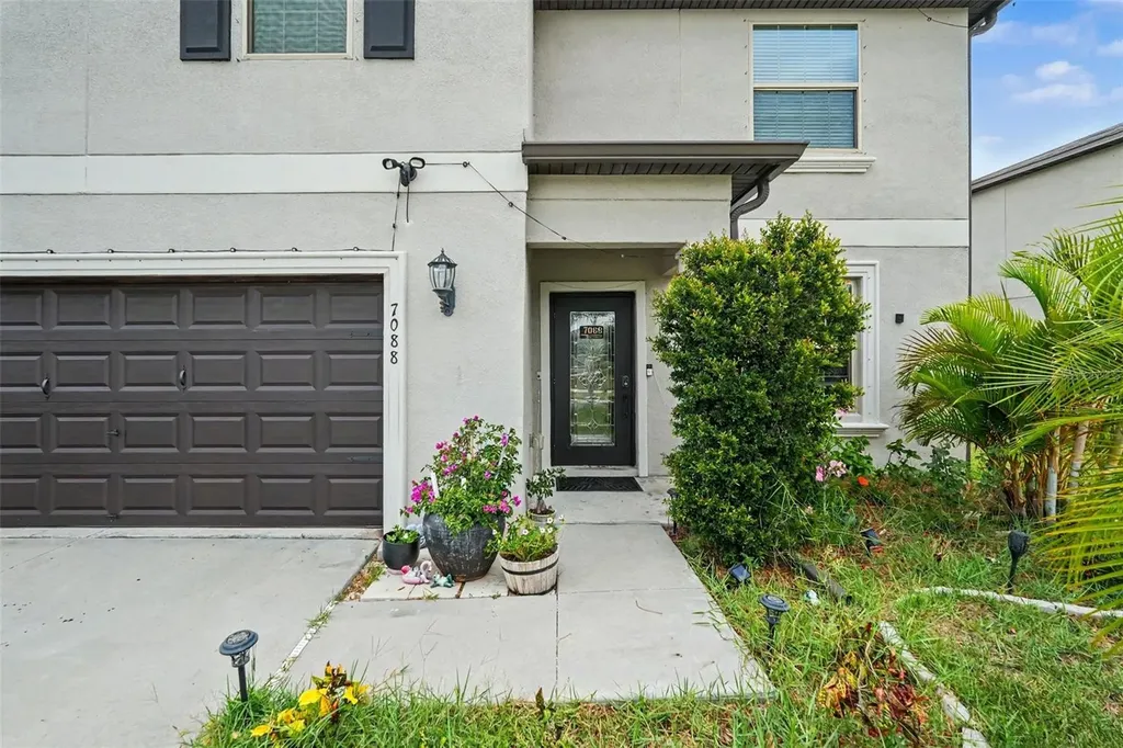 7088 King Creek Drive Sun City Center FL 33573