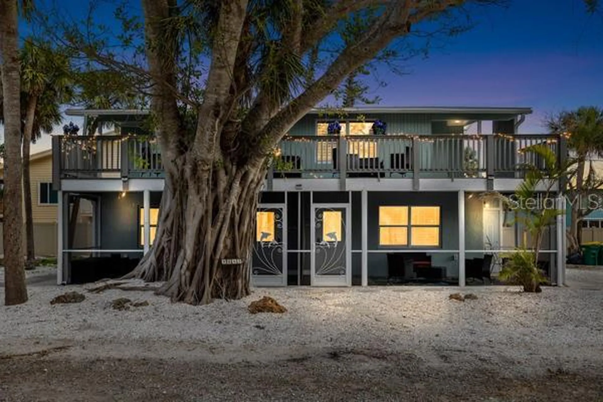 5043 N Beach Road Englewood FL 34223