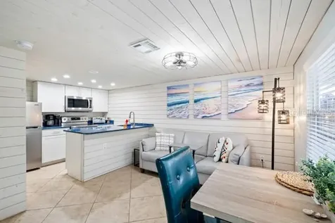 5043 N Beach Road Englewood FL 34223