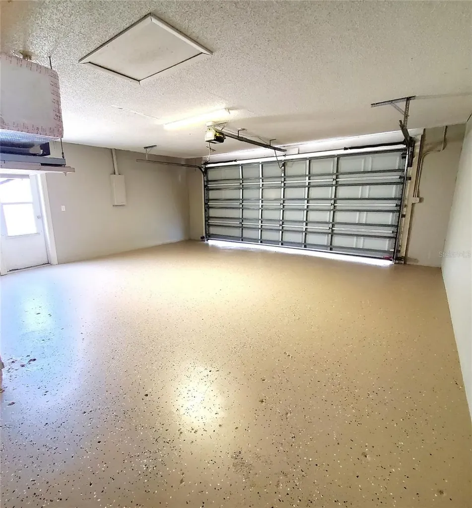 1924 Montego Court Oldsmar FL 34677