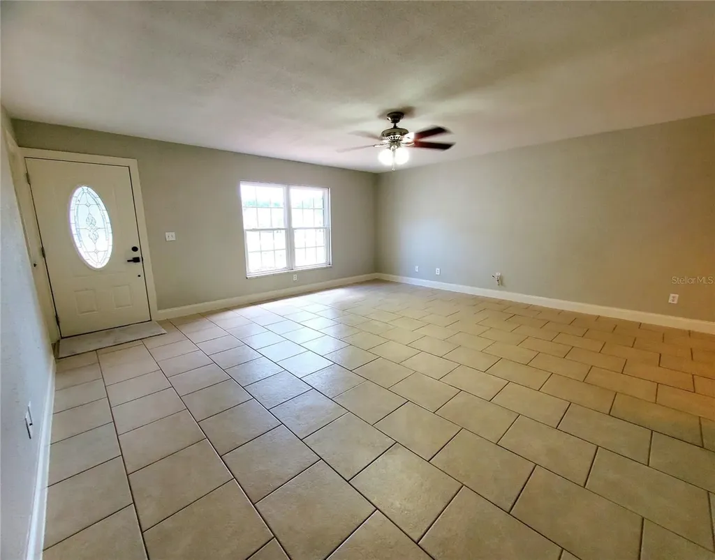 1924 Montego Court Oldsmar FL 34677