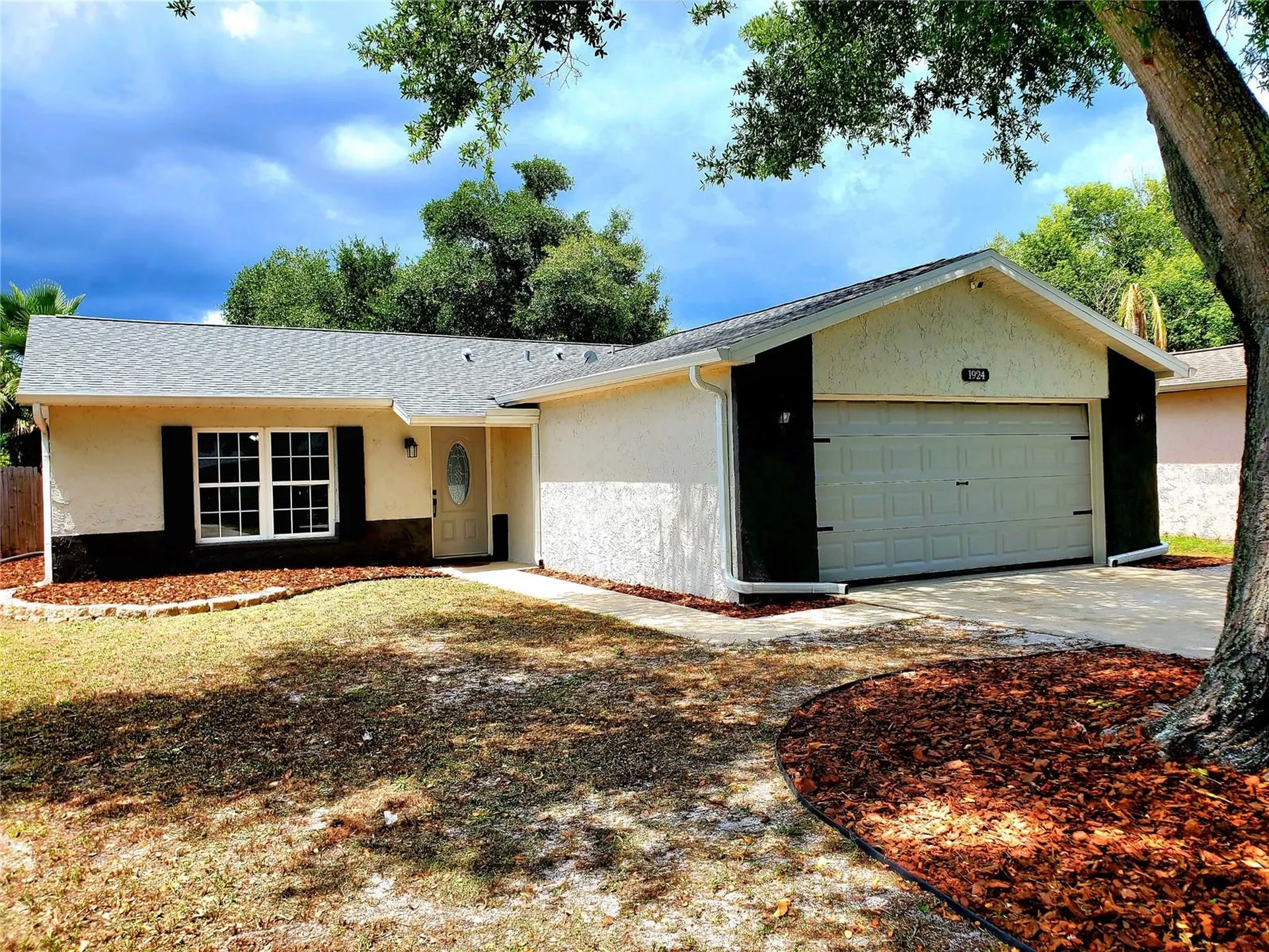 1924 Montego Court Oldsmar FL 34677
