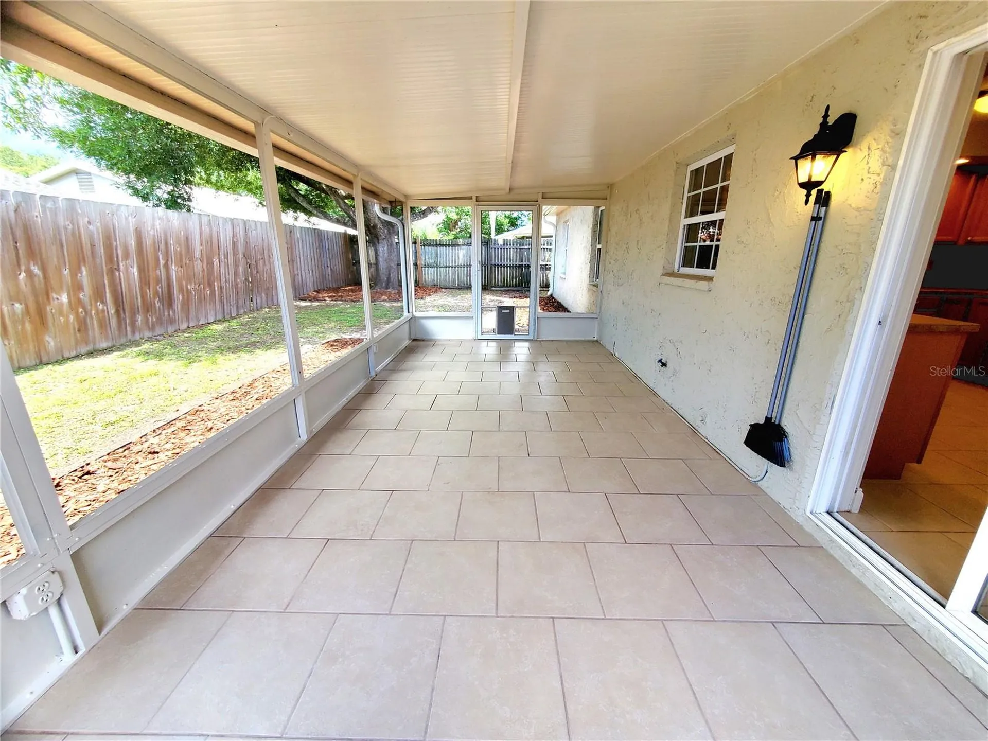 1924 Montego Court Oldsmar FL 34677
