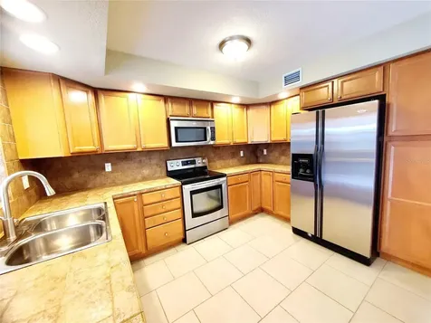 1924 Montego Court Oldsmar FL 34677