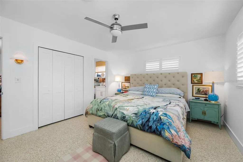 560 79th Street S St Petersburg FL 33707