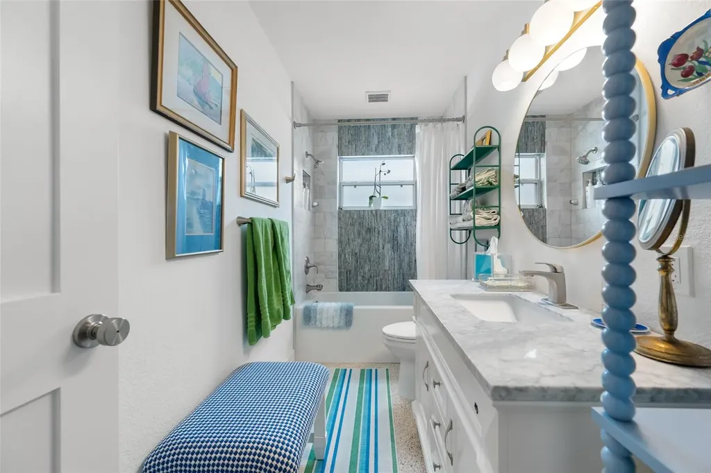 560 79th Street S St Petersburg FL 33707