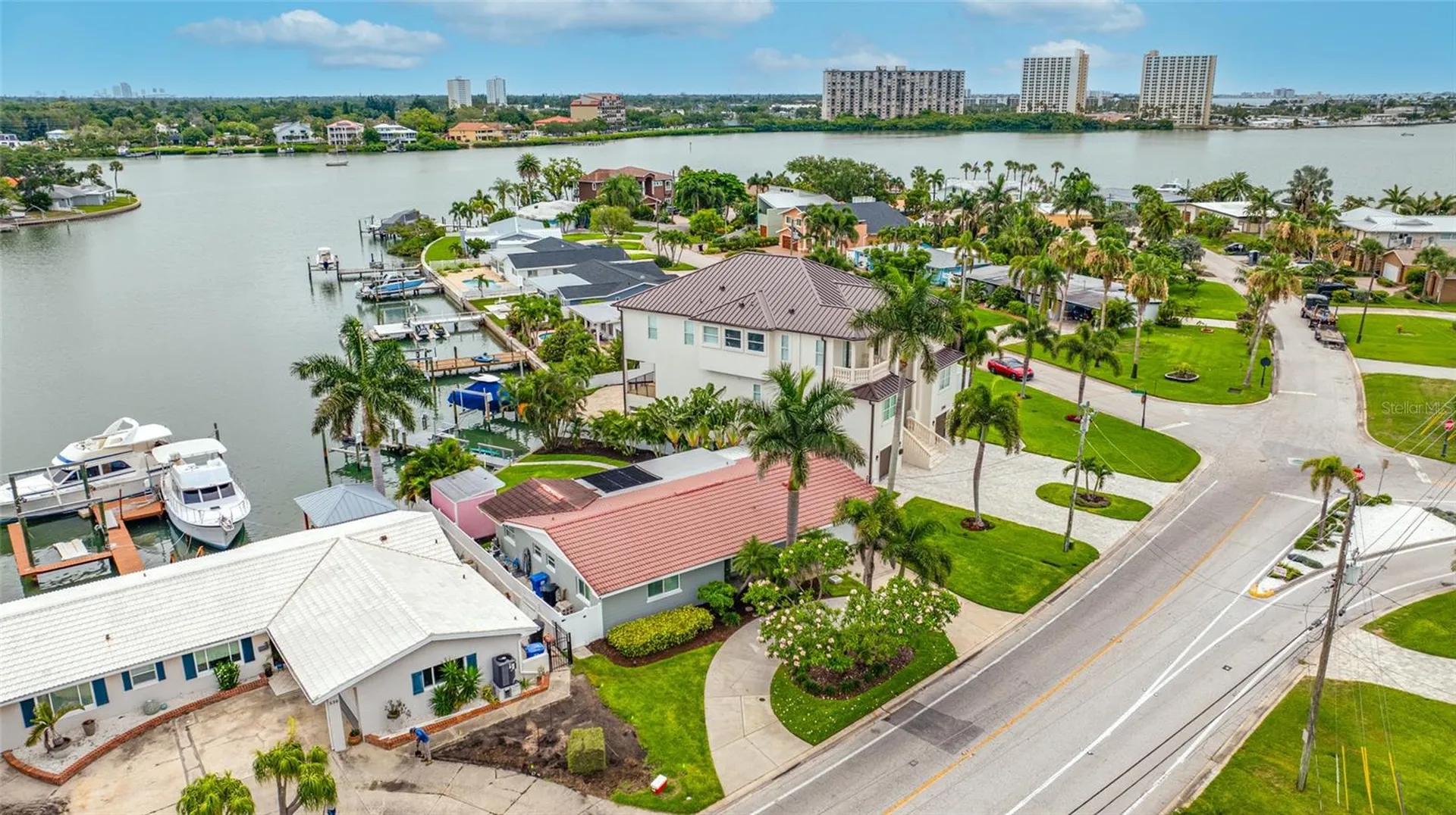 560 79th Street S St Petersburg FL 33707
