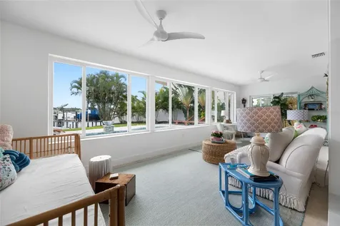 560 79th Street S St Petersburg FL 33707