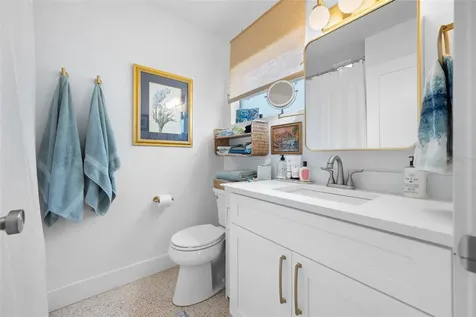 560 79th Street S St Petersburg FL 33707