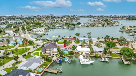 560 79th Street S St Petersburg FL 33707