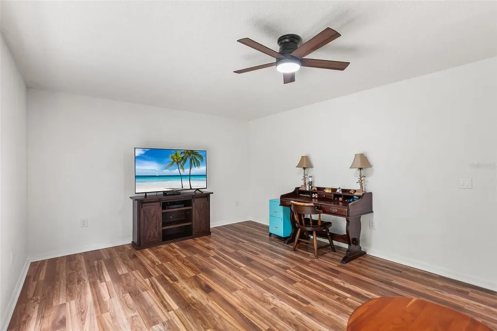 803 Mountbatten Lane Kissimmee FL 34758