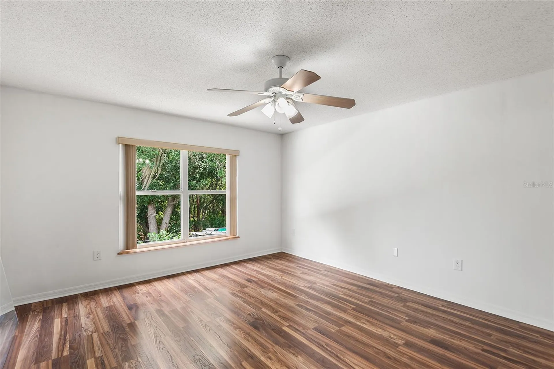803 Mountbatten Lane Kissimmee FL 34758