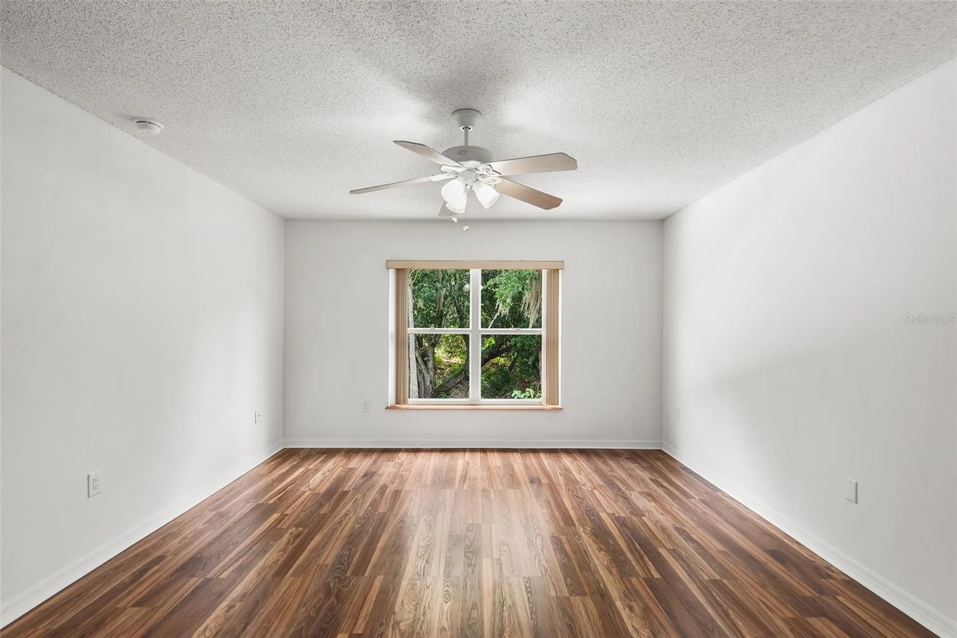803 Mountbatten Lane Kissimmee FL 34758
