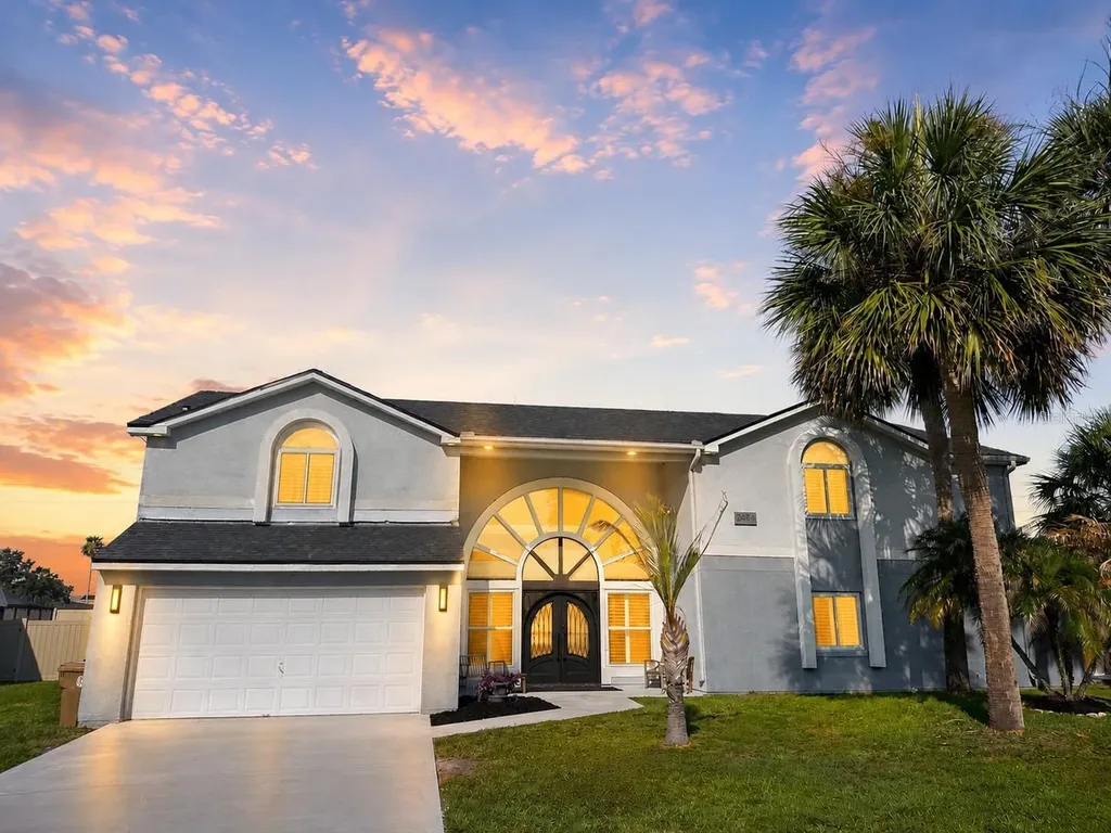 2484 Albany Drive Kissimmee FL 34758