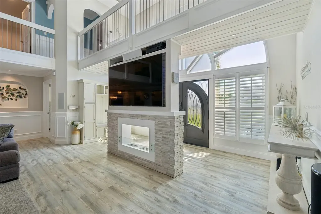 2484 Albany Drive Kissimmee FL 34758