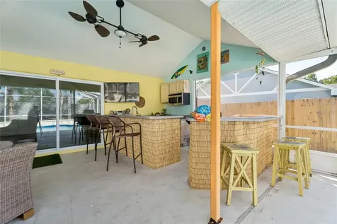 2484 Albany Drive Kissimmee FL 34758