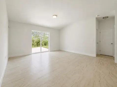2452 Ainsworth Avenue Deltona FL 32738