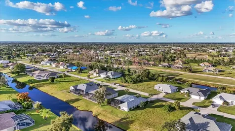 25 Fairway Road Rotonda West FL 33947
