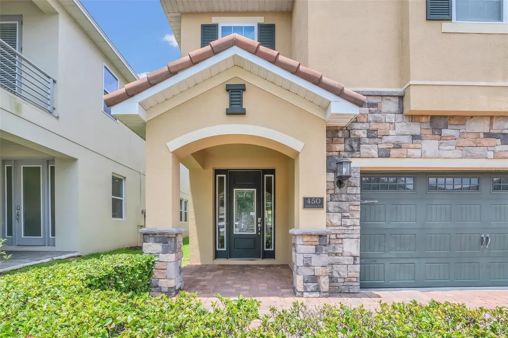 450 Novi Path Kissimmee FL 34747