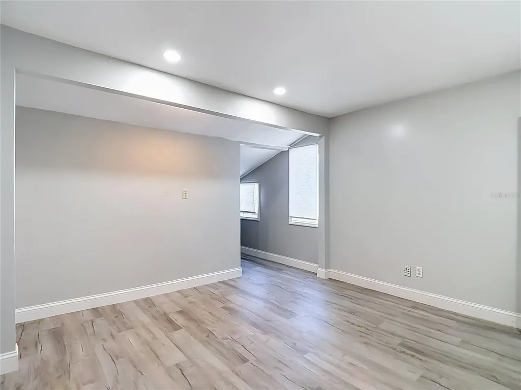 8725 Bay Pointe Drive Tampa FL 33615