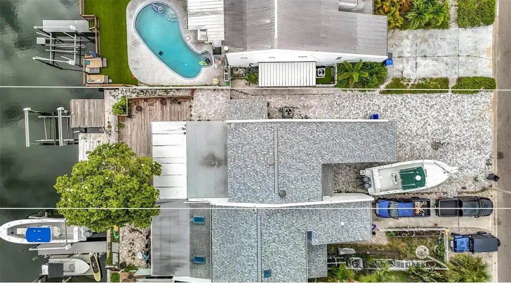 8725 Bay Pointe Drive Tampa FL 33615
