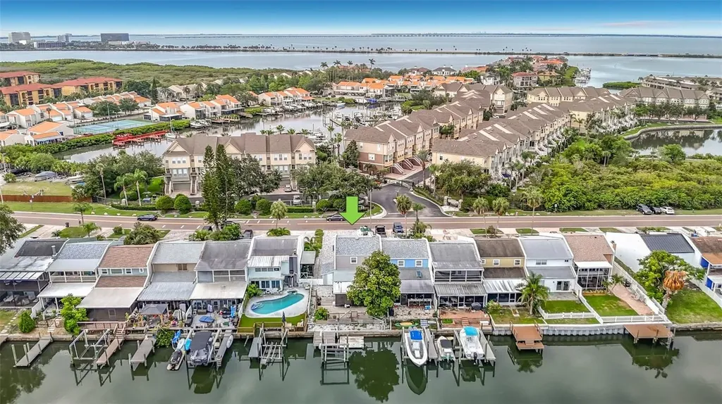 8725 Bay Pointe Drive Tampa FL 33615