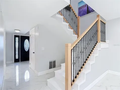 8725 Bay Pointe Drive Tampa FL 33615