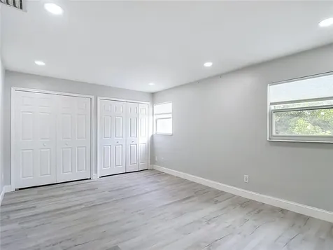 8725 Bay Pointe Drive Tampa FL 33615
