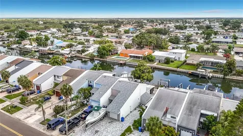 8725 Bay Pointe Drive Tampa FL 33615