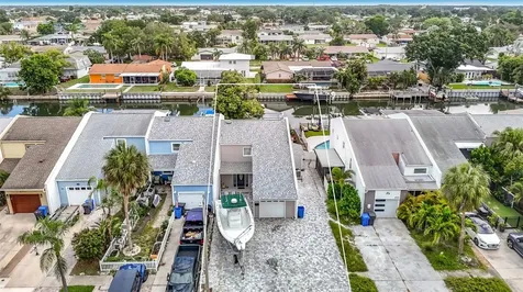 8725 Bay Pointe Drive Tampa FL 33615