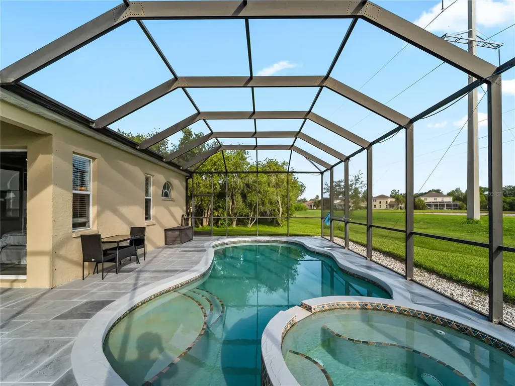 4122 Middle River Terrace Ellenton FL 34222