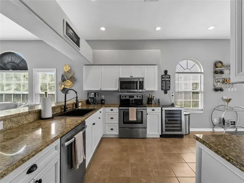 4122 Middle River Terrace Ellenton FL 34222