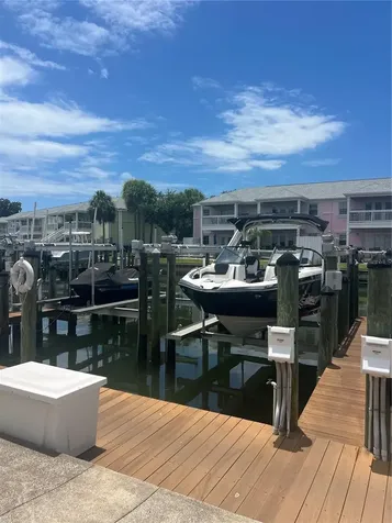 00 Coquina Key Drive SE St Petersburg FL 33705