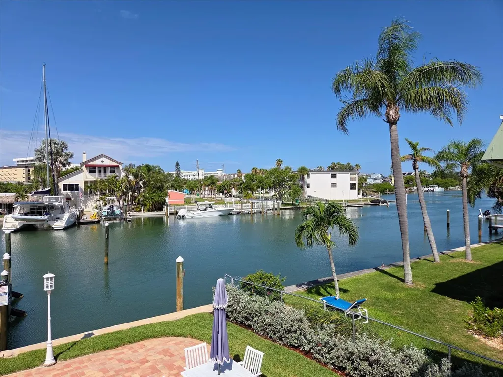 11820 Capri Circle S Treasure Island FL 33706