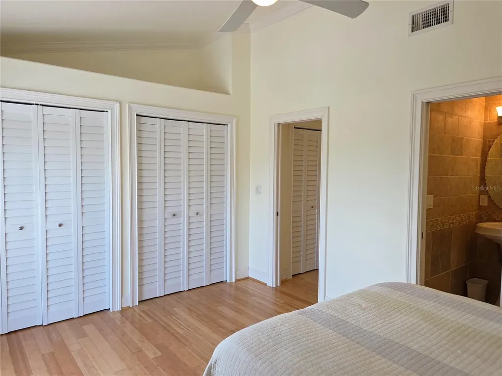 11820 Capri Circle S Treasure Island FL 33706
