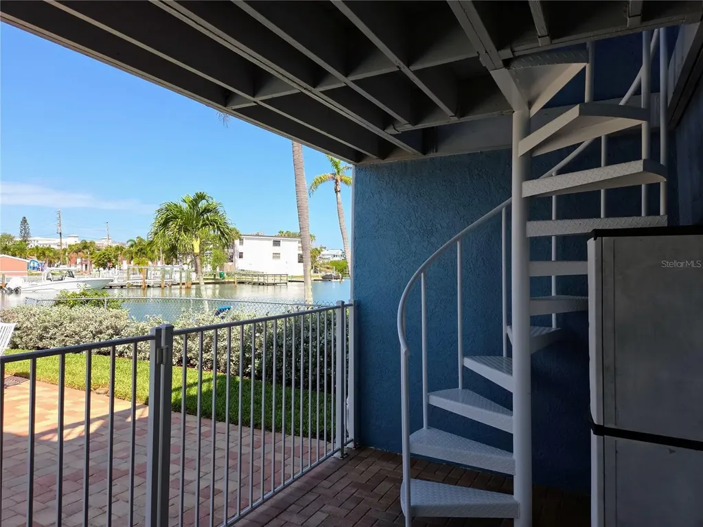 11820 Capri Circle S Treasure Island FL 33706