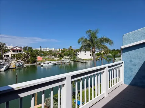 11820 Capri Circle S Treasure Island FL 33706
