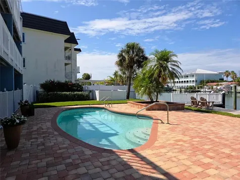11820 Capri Circle S Treasure Island FL 33706