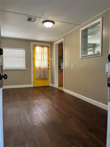 949 N Grandview Street Mount Dora FL 32757