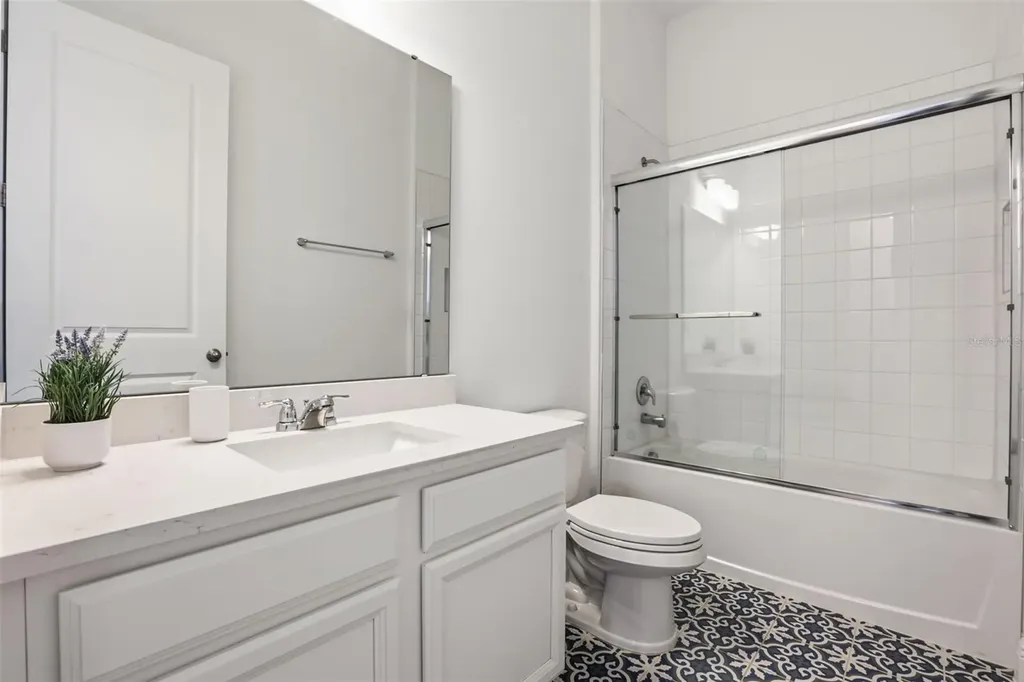 16000 Volterra Point Bella Collina FL 34756